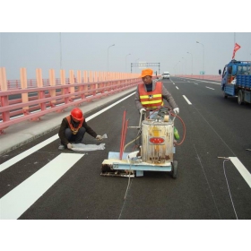 昆明市交通标线厂家_公路划线施工_厂家_价格