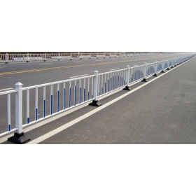 昆明市市政道路护栏厂家_锌钢护栏批发_道路护栏厂家_价格